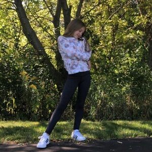 Meet your Posher, Isabel